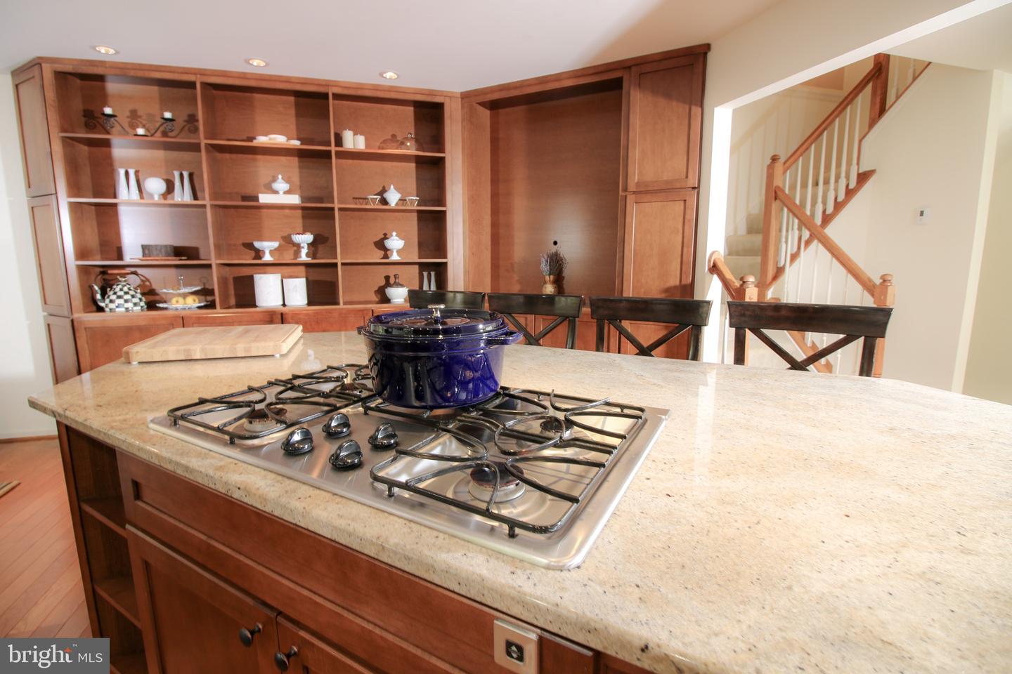 1392 PARK GARDEN LN