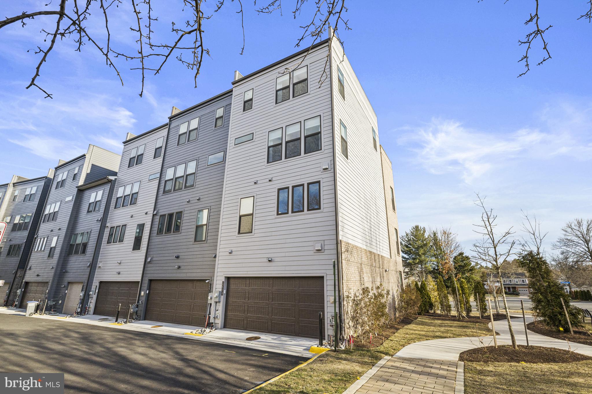 12778 Sunrise Valley Dr