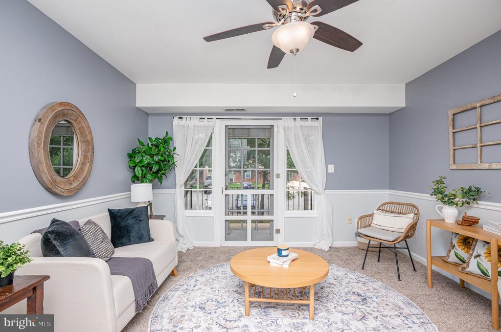 5900-G Surrey Hill Pl #695