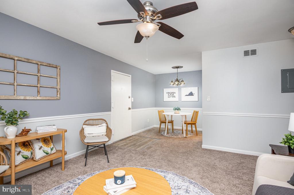 5900-G Surrey Hill Pl #695