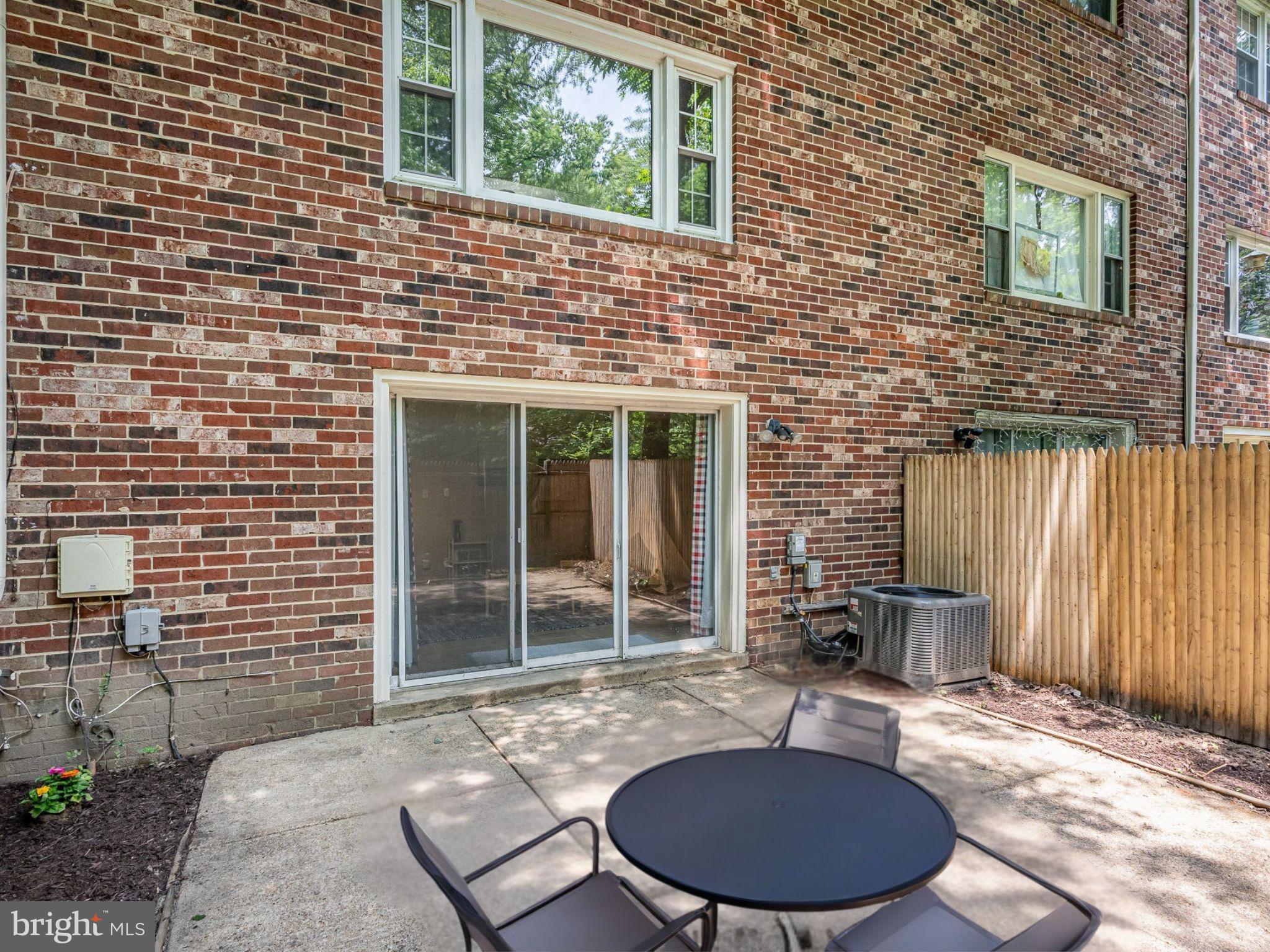 5917 Kingsford Rd #366