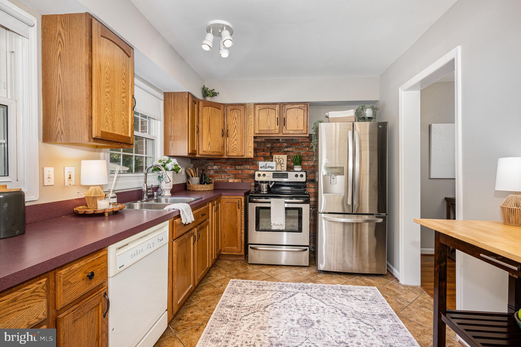 5917 Kingsford Rd #366