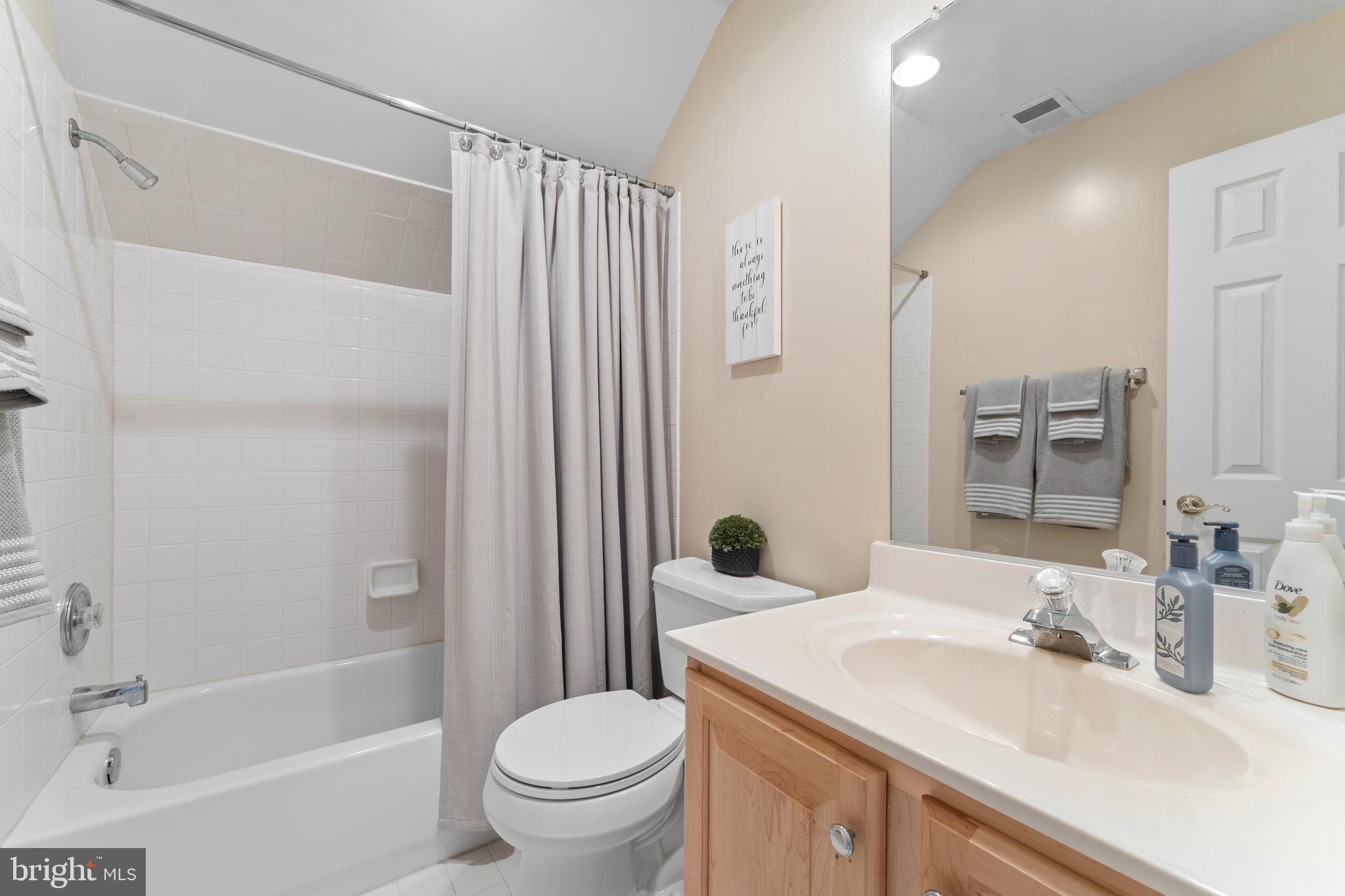 6847 CREEK CREST WAY