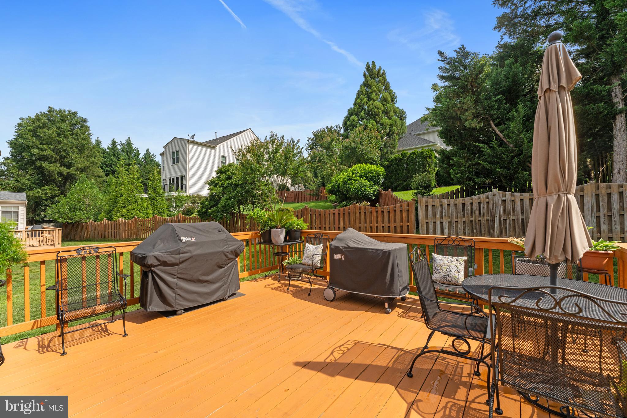 6847 CREEK CREST WAY