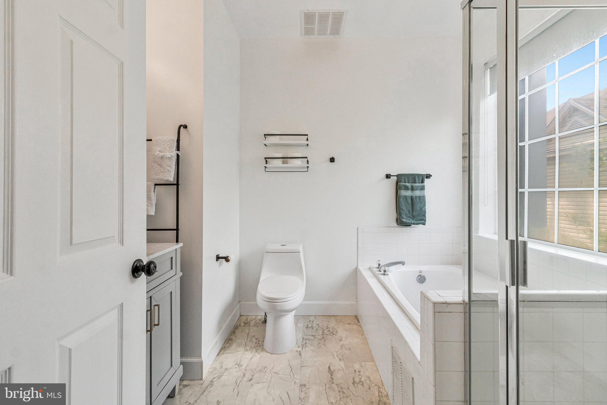 6476 CHEYENNE DRIVE 203