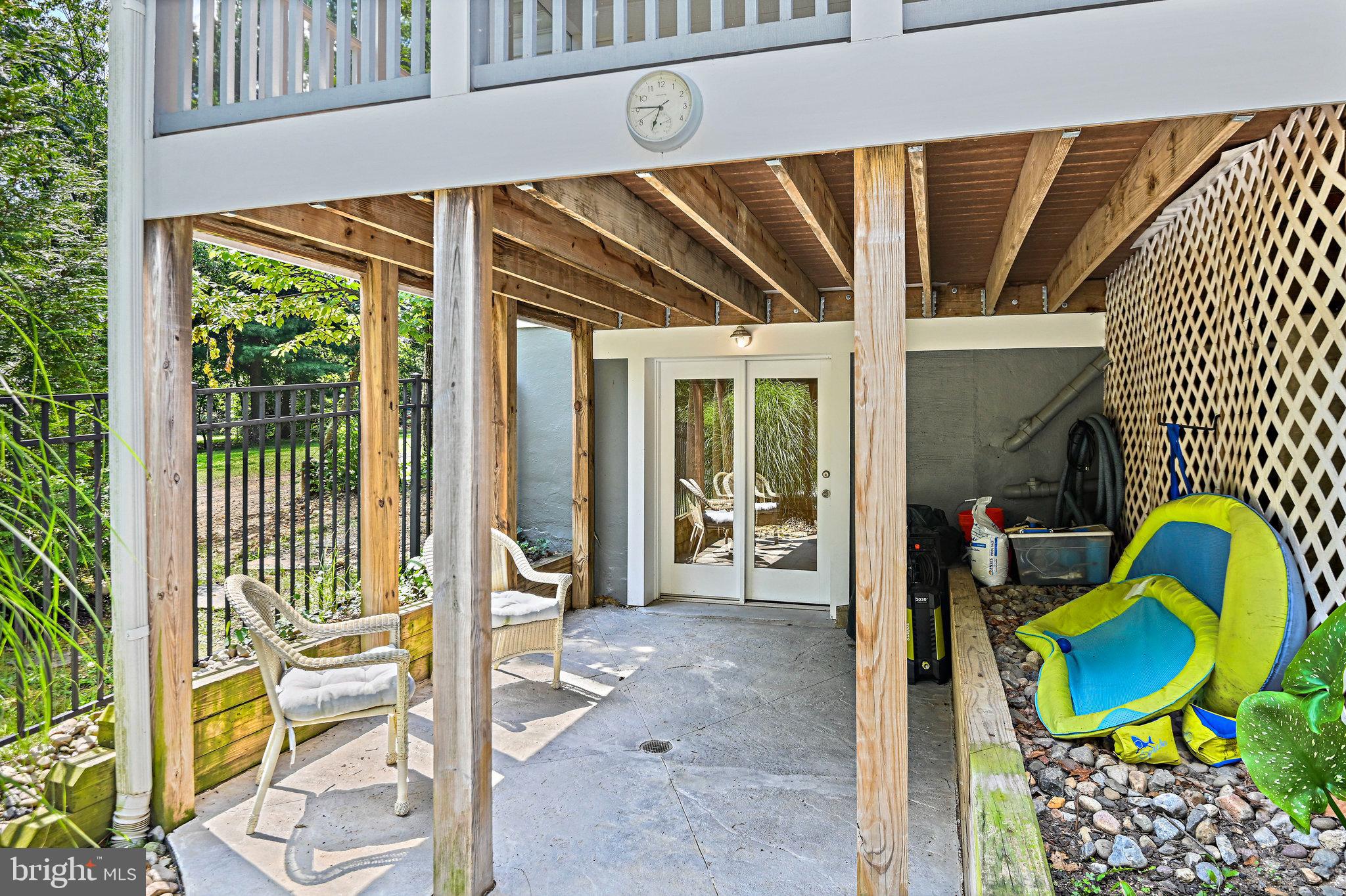 8012 ELM PLACE