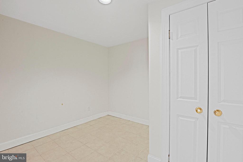 8012 ELM PLACE