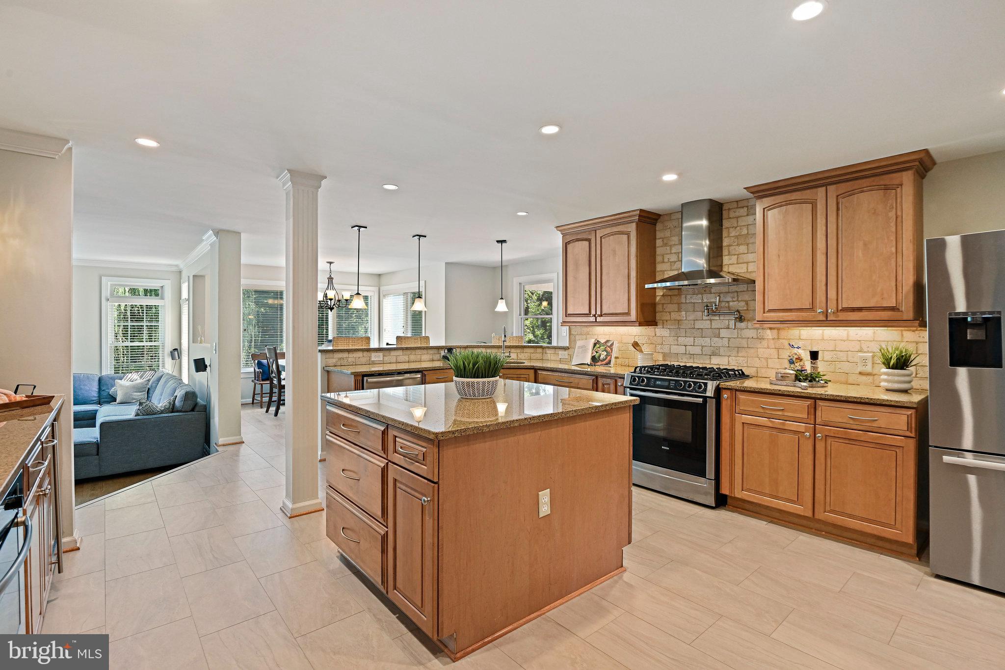8012 ELM PLACE