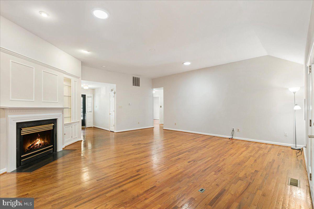 8307 Southstream Run