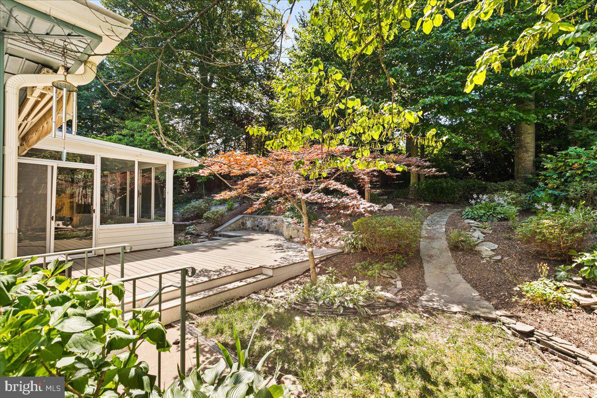 8307 Southstream Run