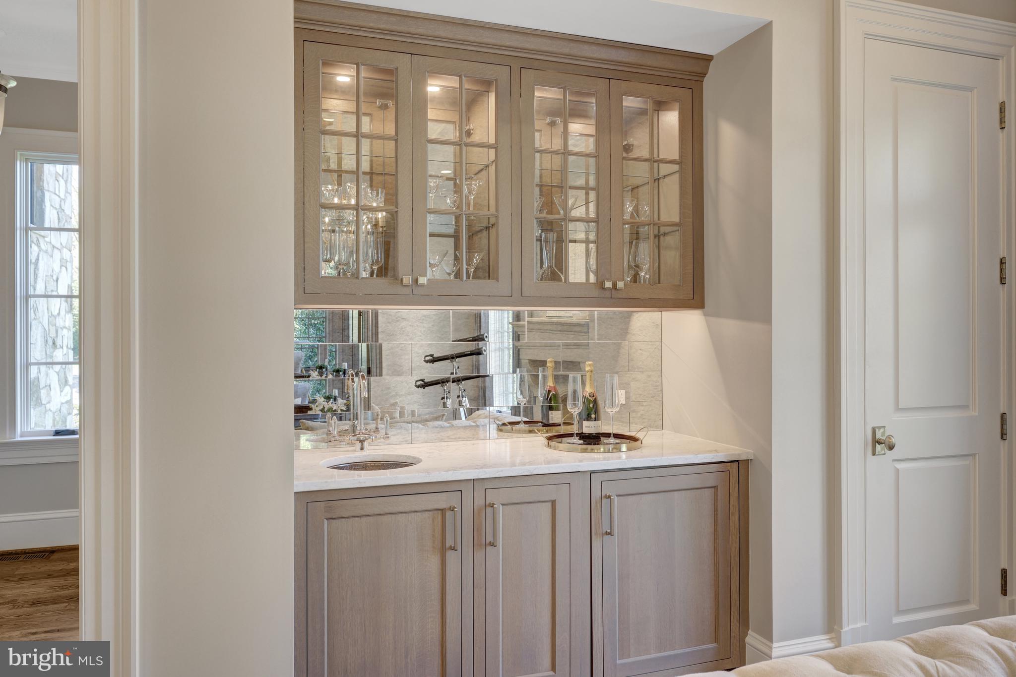 954 Mackall Farms Ln