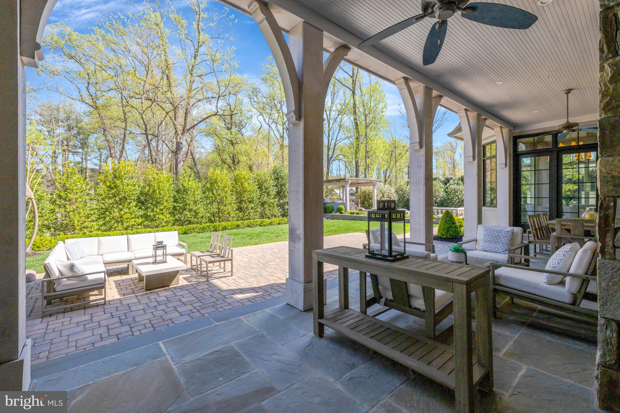 954 Mackall Farms Ln