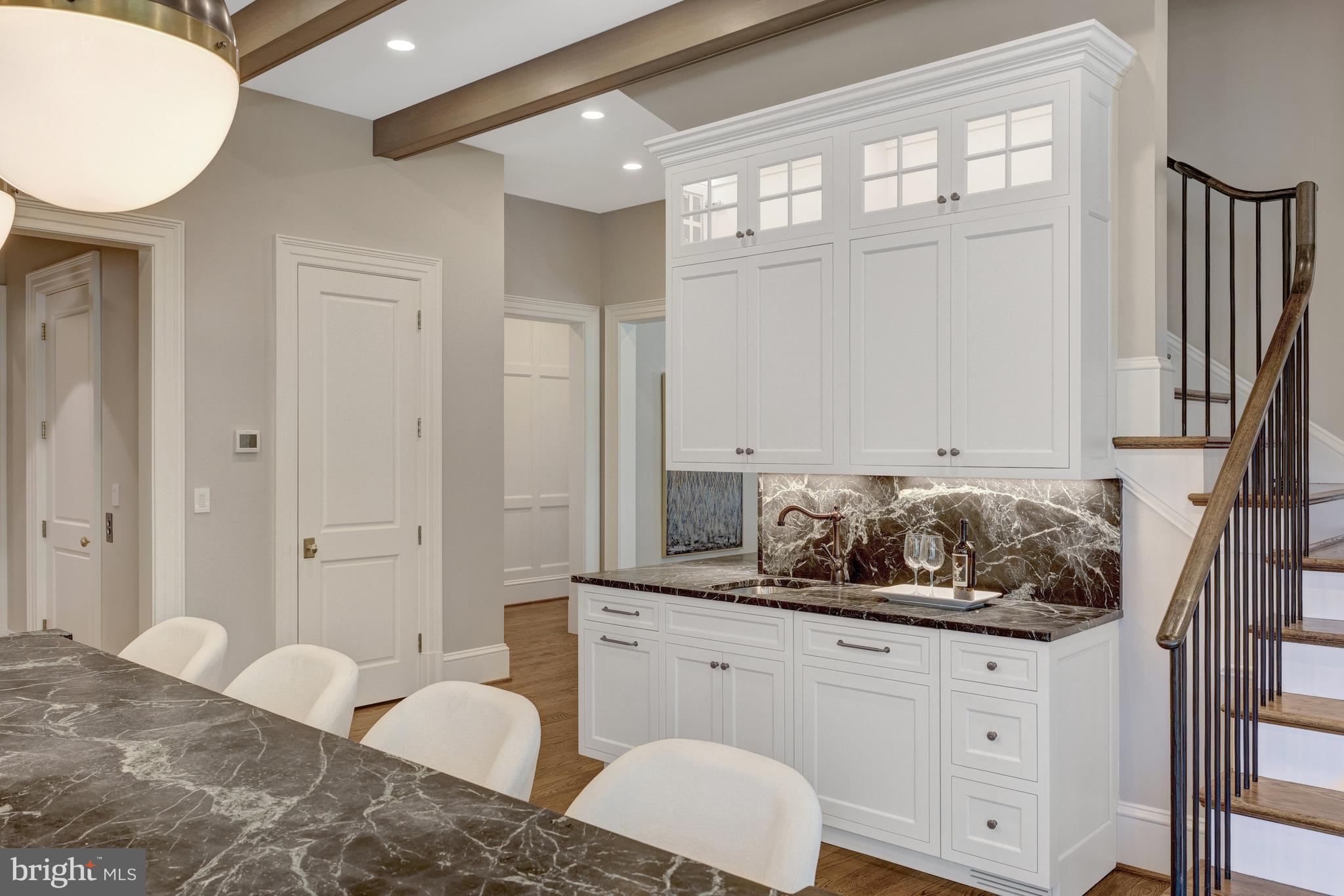 954 Mackall Farms Ln