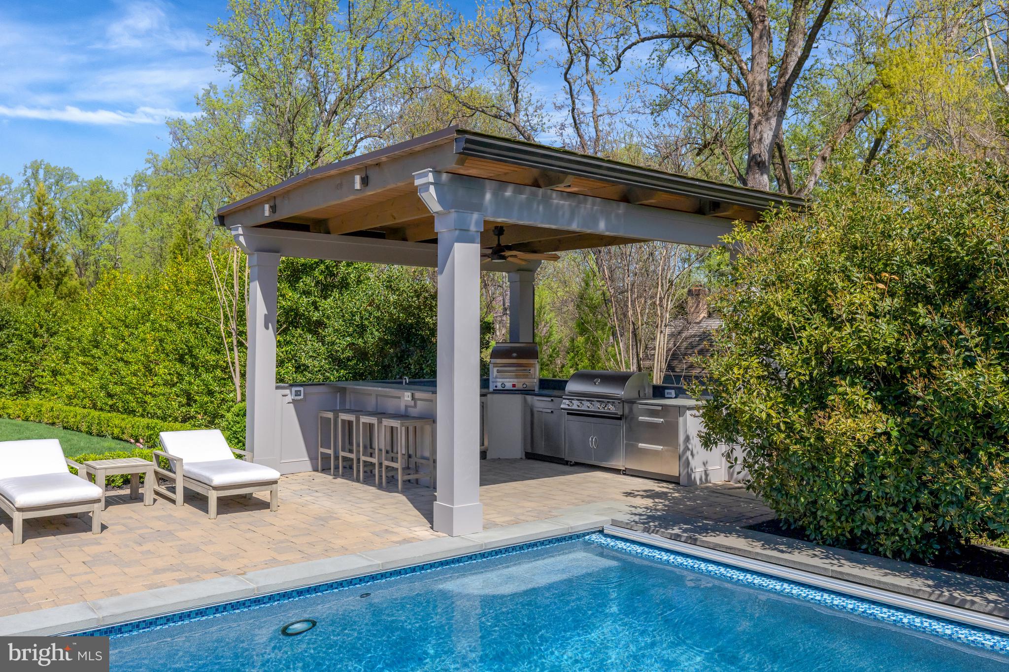 954 Mackall Farms Ln