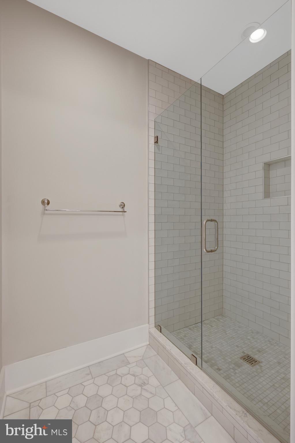 954 Mackall Farms Ln