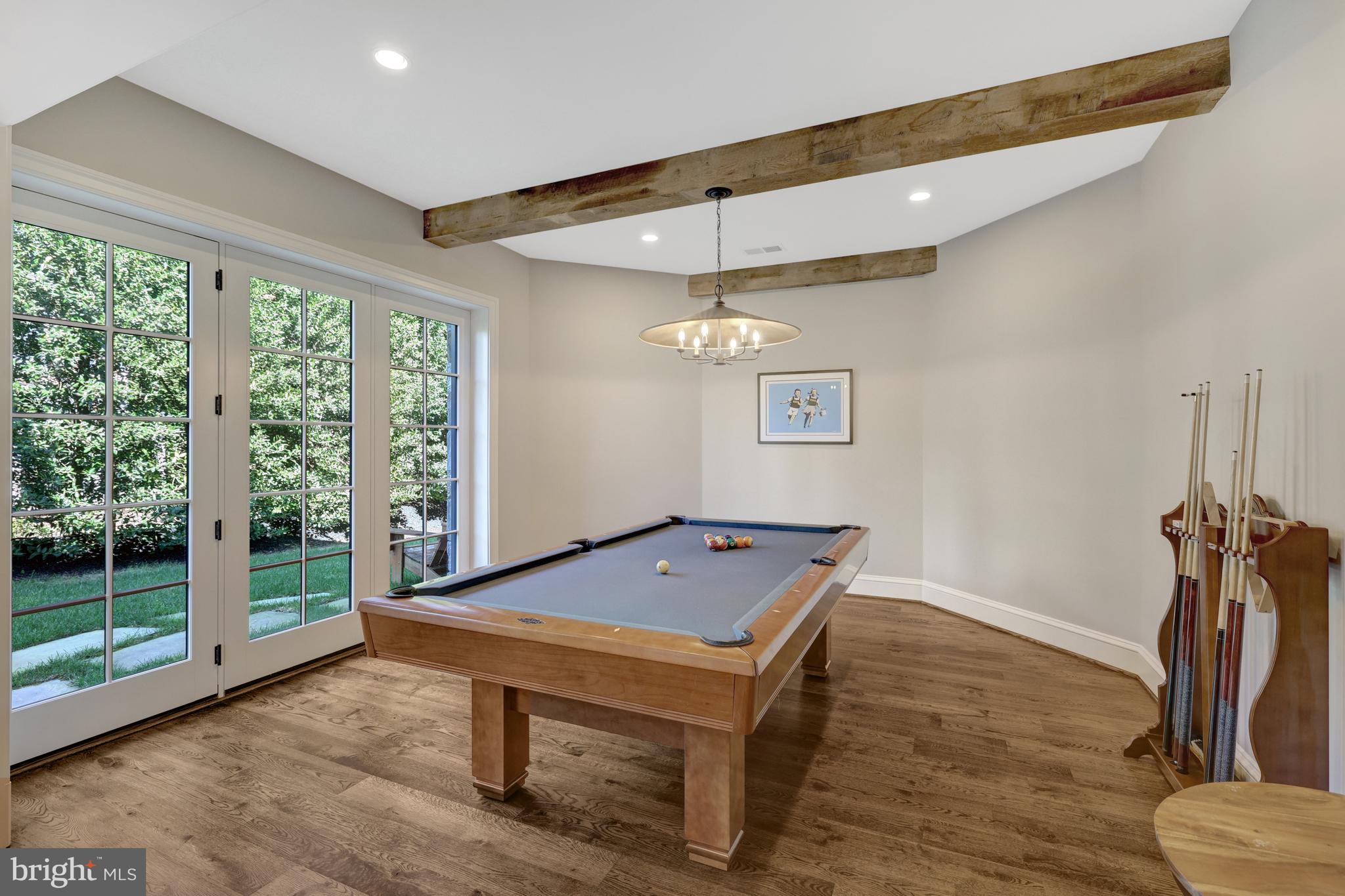 954 Mackall Farms Ln