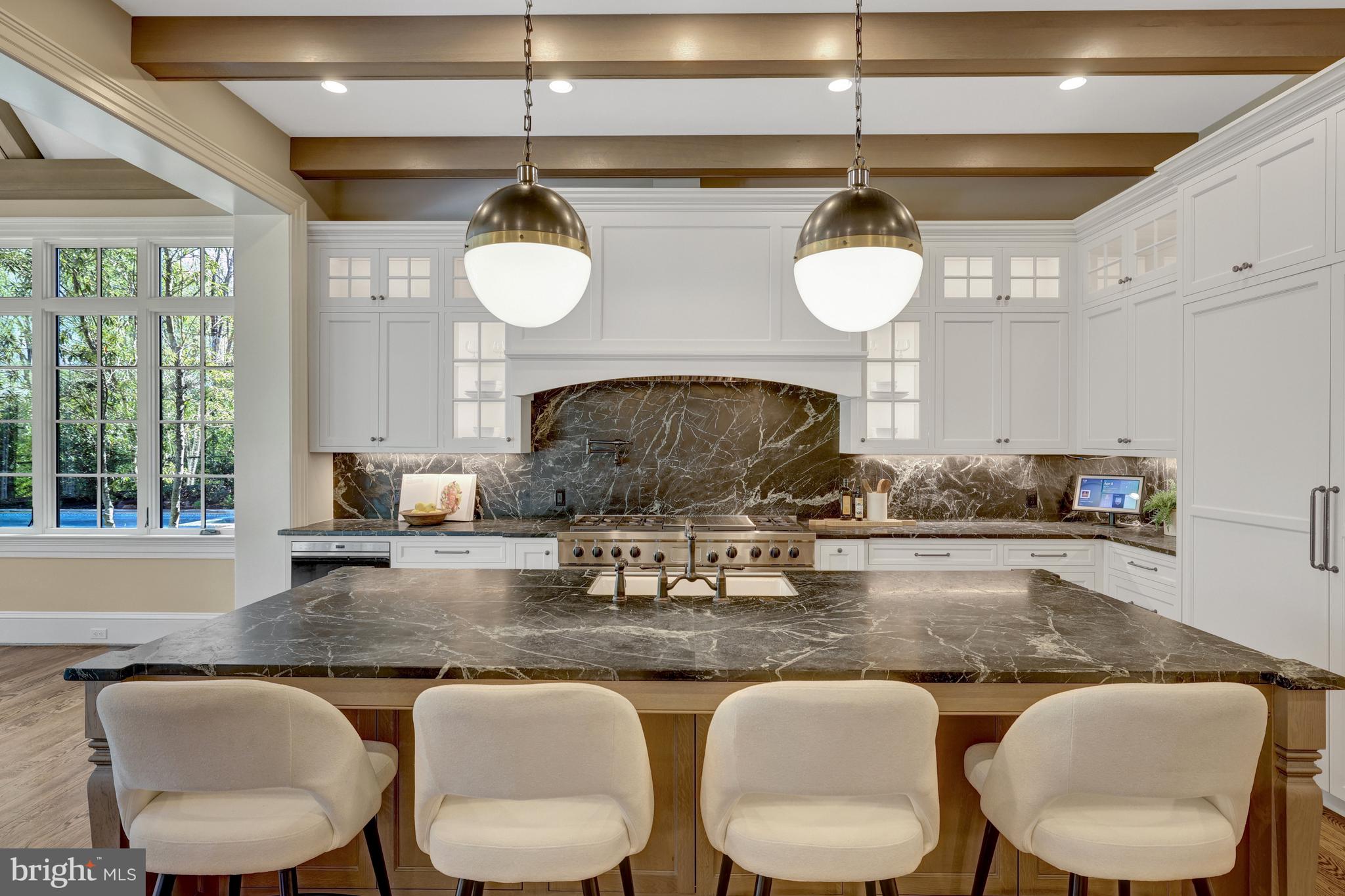 954 Mackall Farms Ln