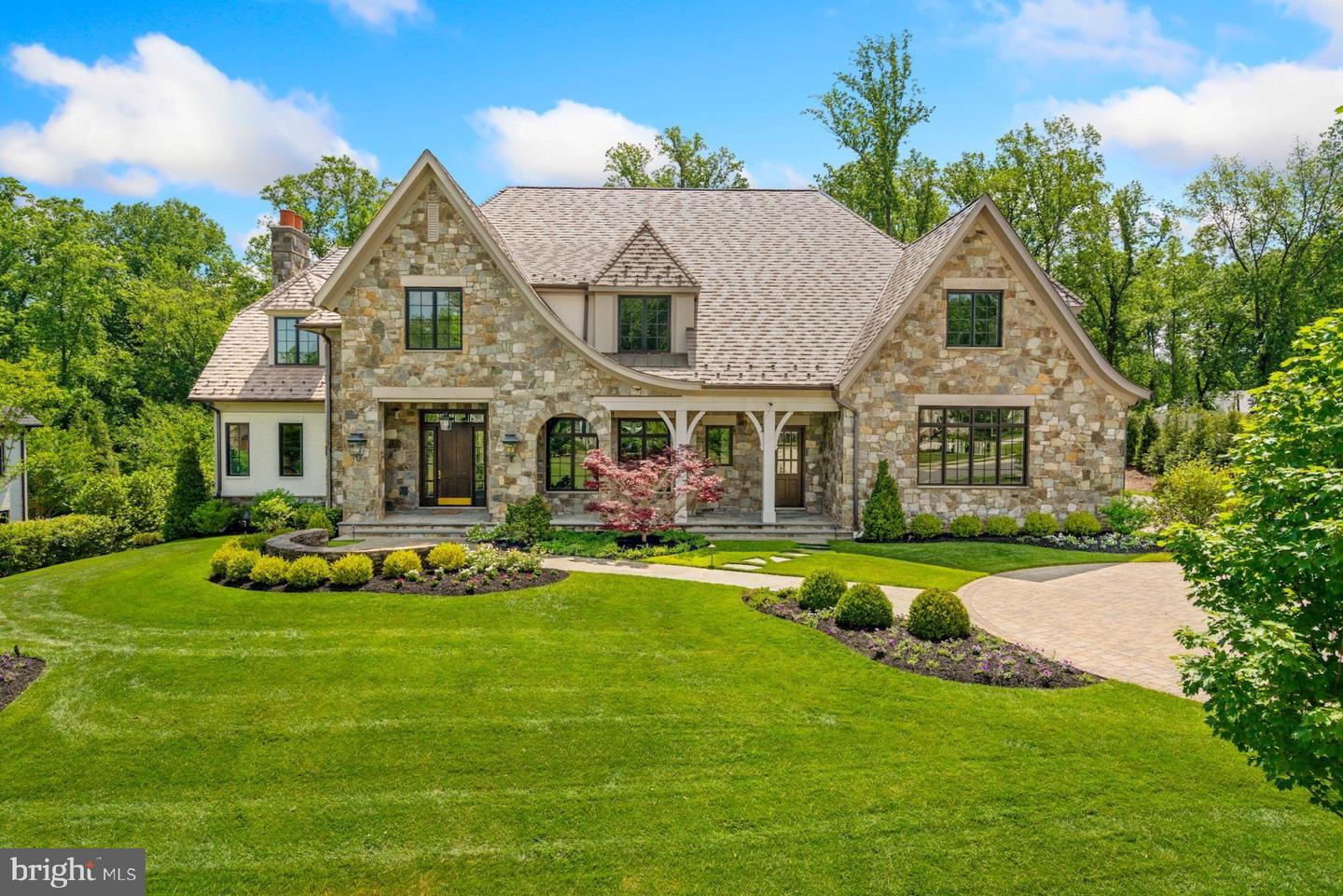 954 Mackall Farms Ln