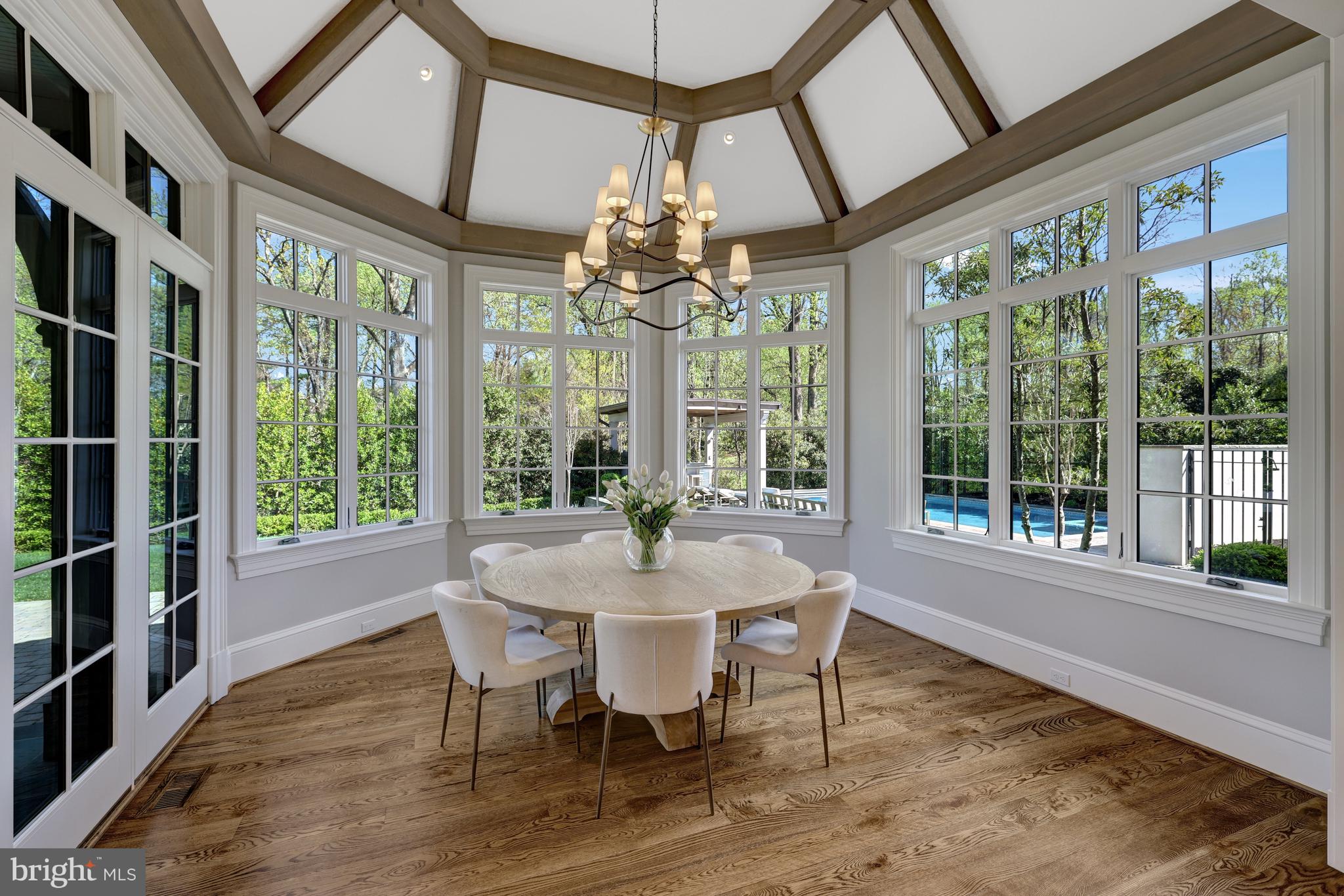 954 Mackall Farms Ln