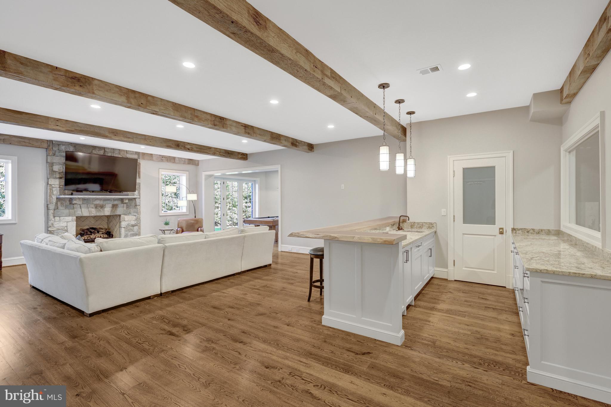 954 Mackall Farms Ln