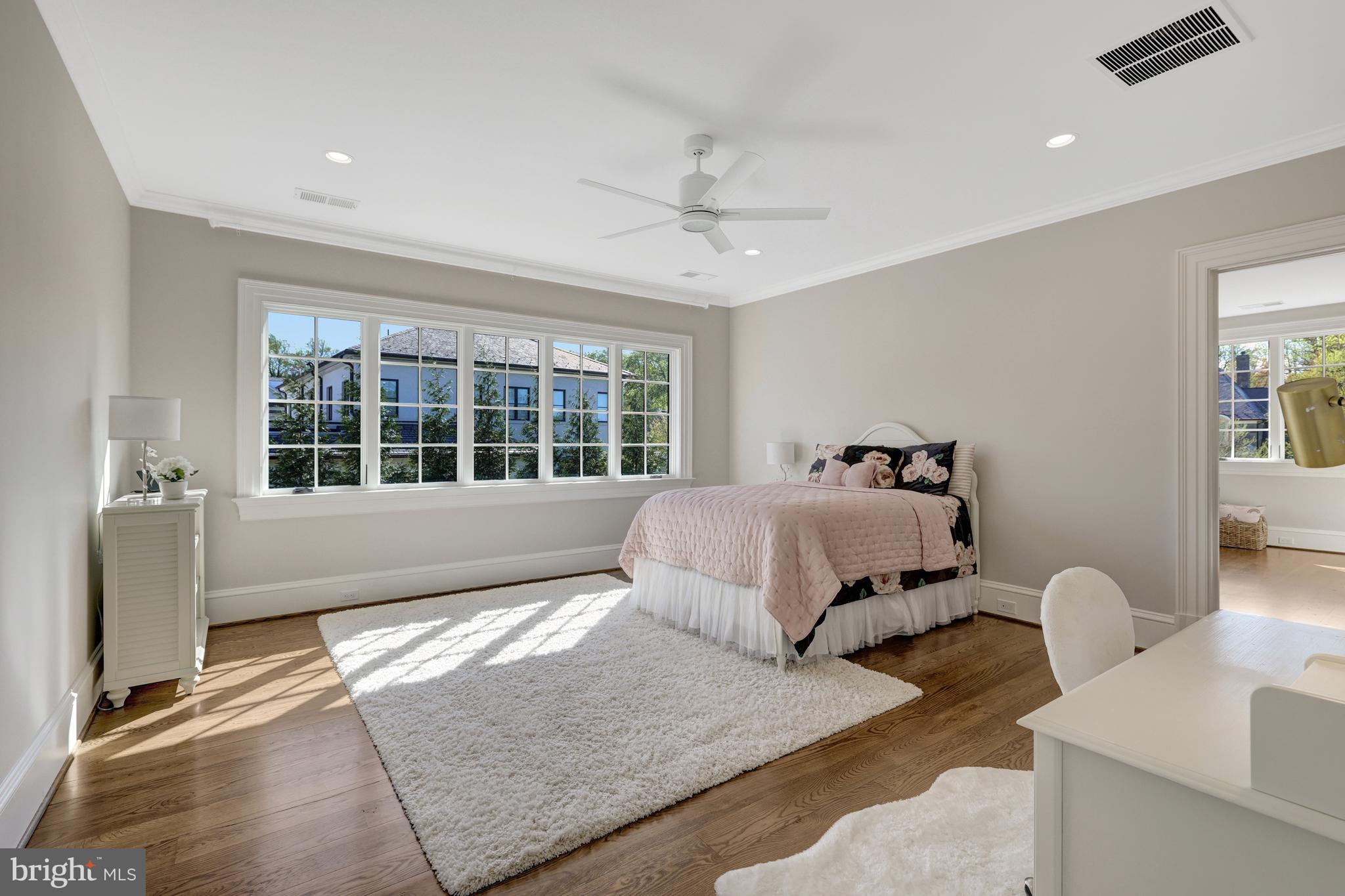 954 Mackall Farms Ln