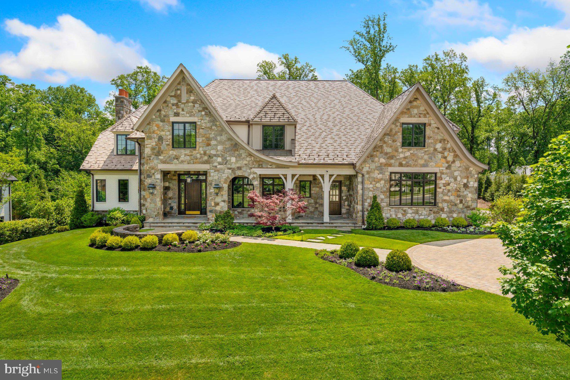 954 Mackall Farms Ln