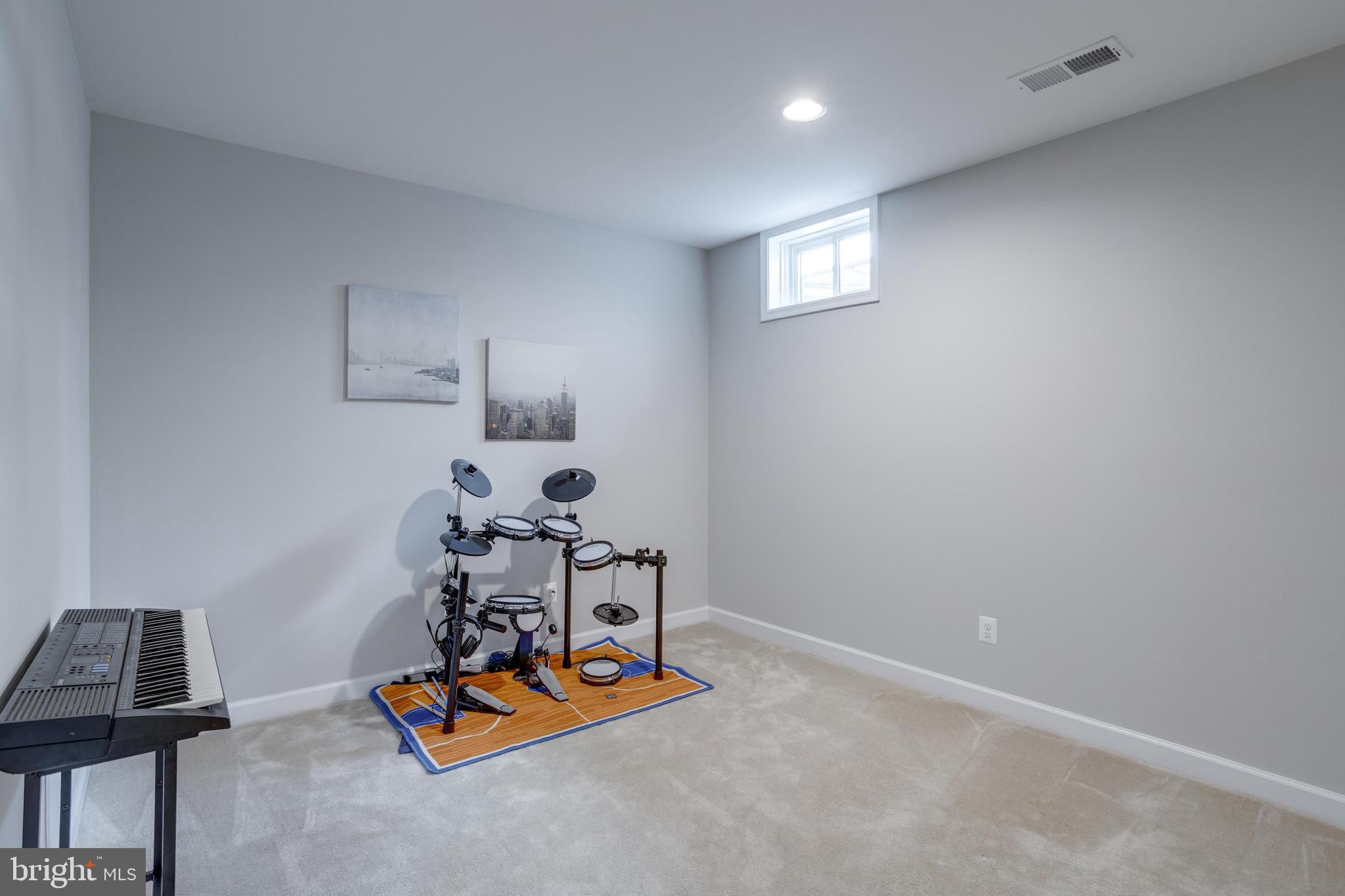 3139 SILVAN WOODS DRIVE