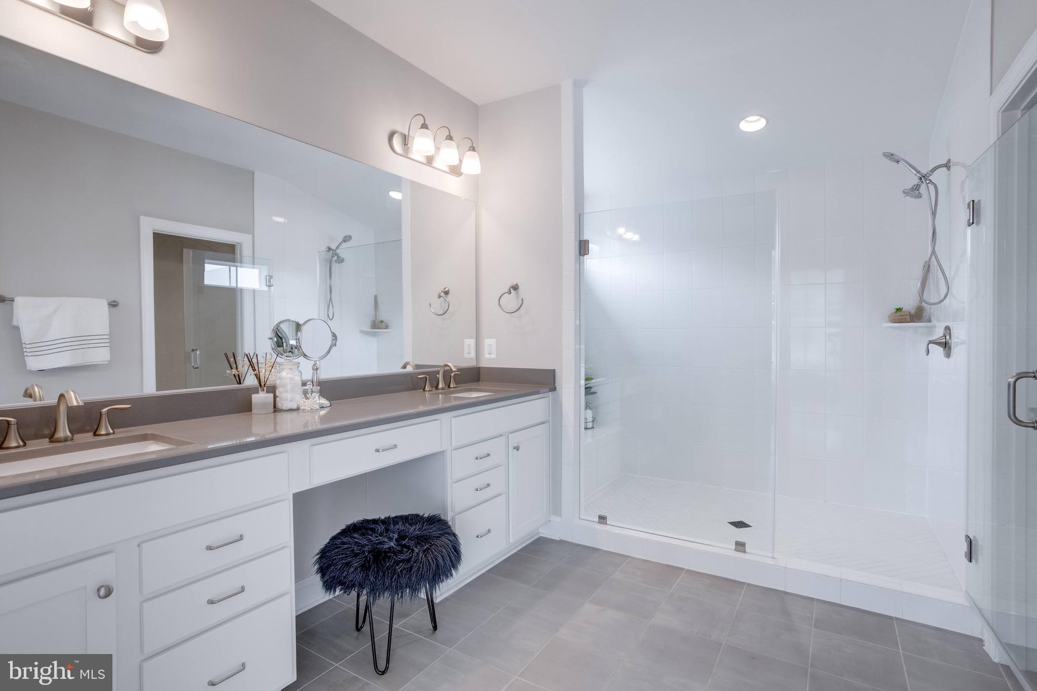 3139 SILVAN WOODS DRIVE