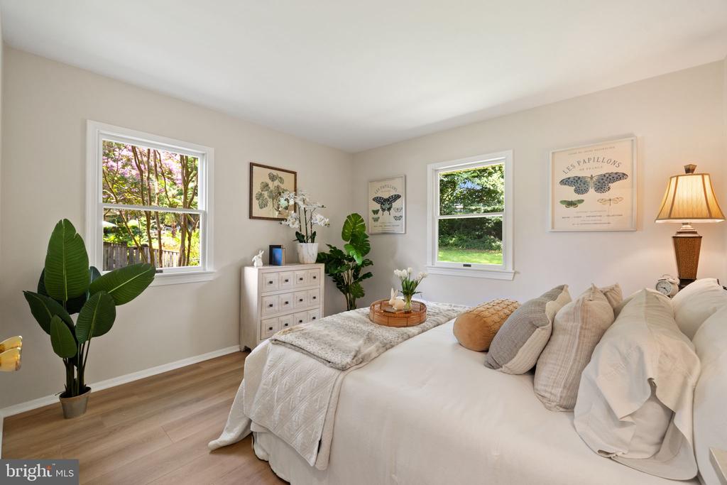 5518 KATHLEEN PLACE