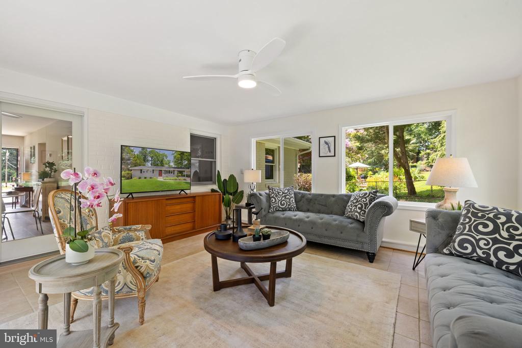 5518 KATHLEEN PLACE