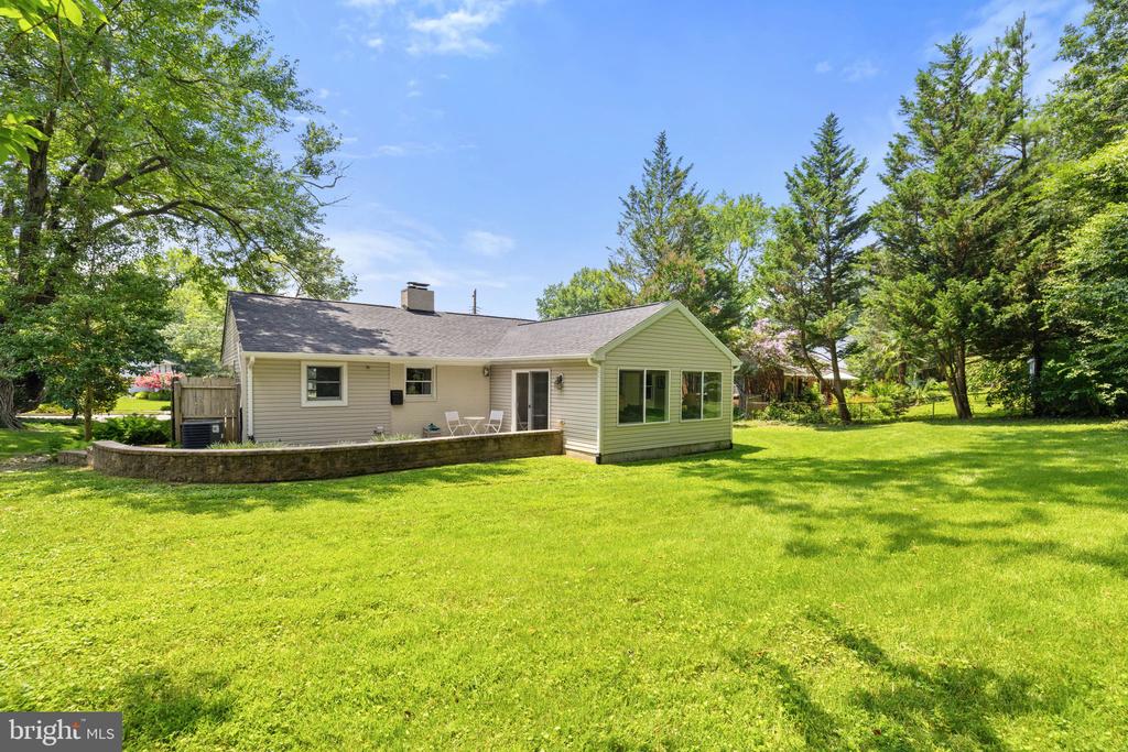 5518 KATHLEEN PLACE