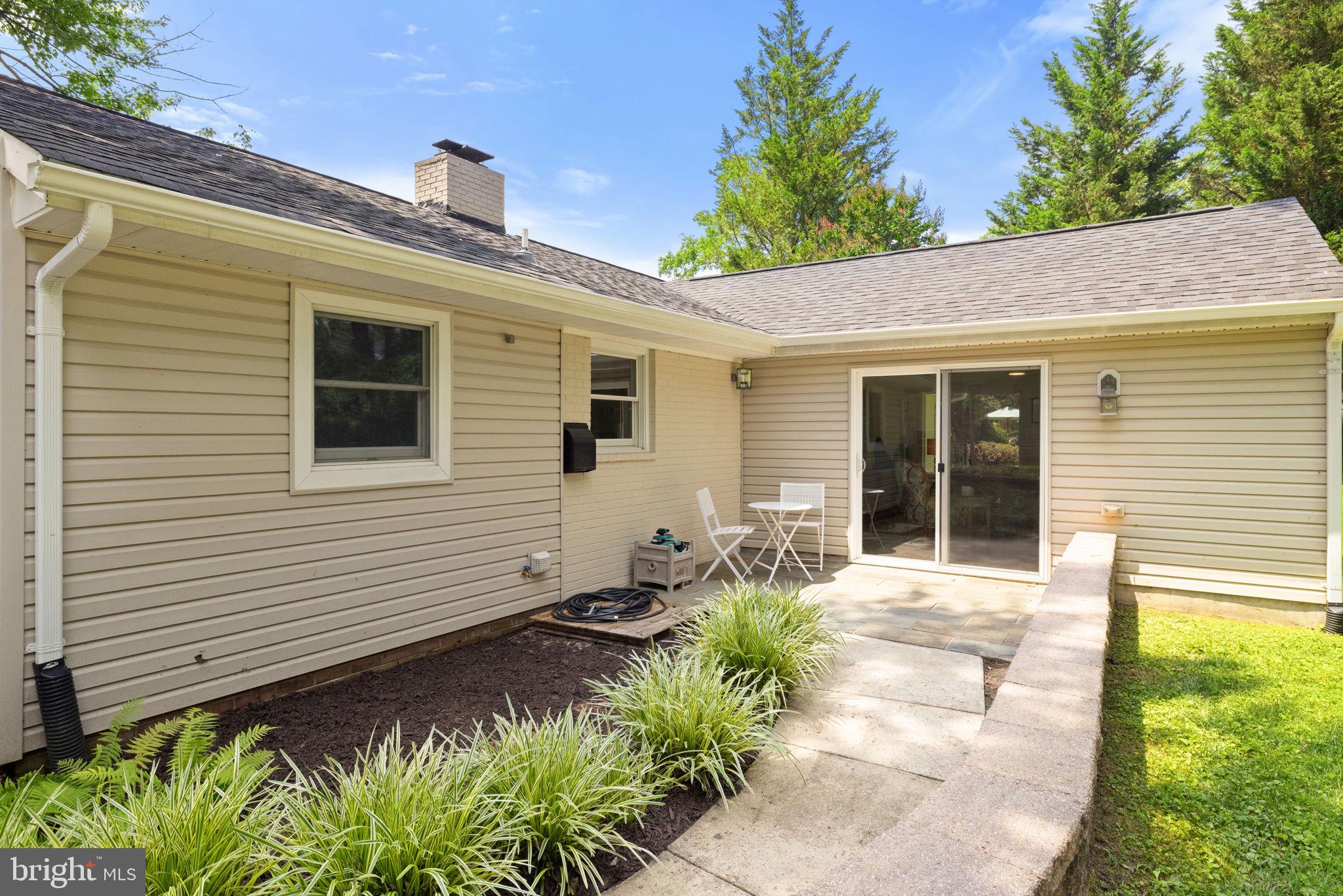 5518 KATHLEEN PLACE