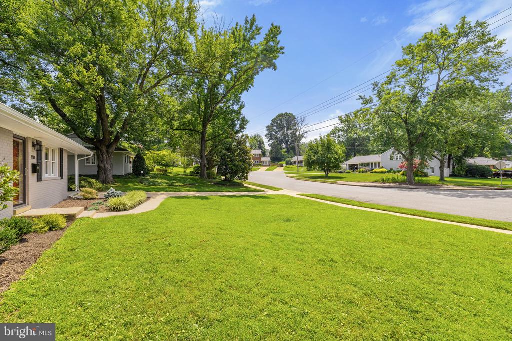 5518 KATHLEEN PLACE