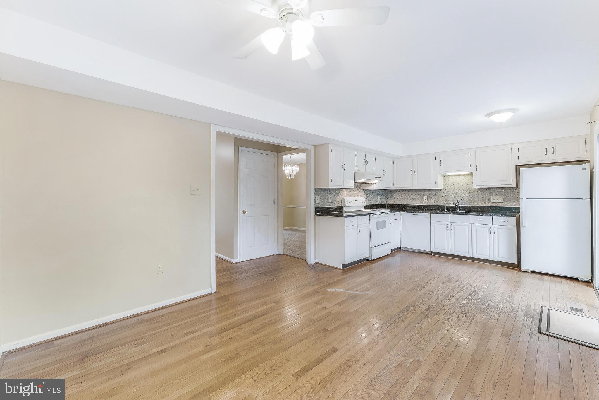 7020 BRADWOOD COURT