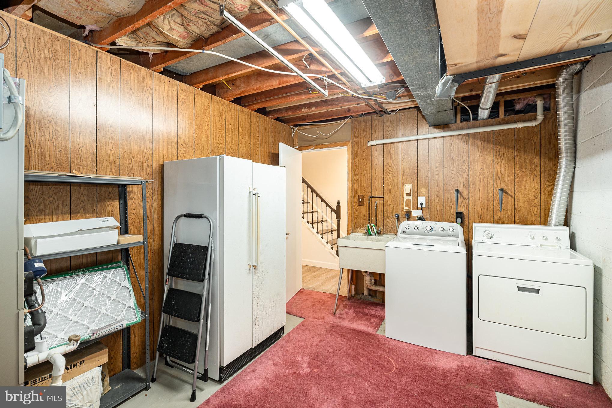 6916 Lafayette Park Dr