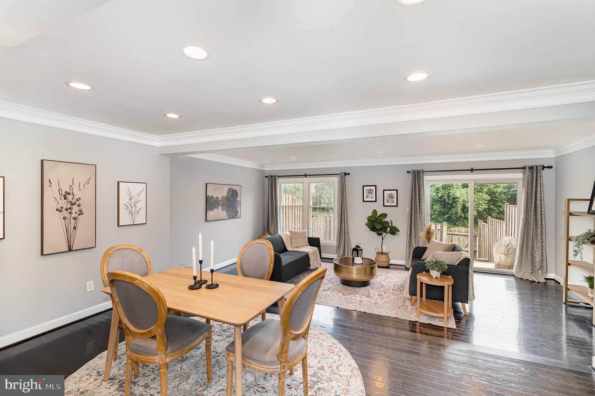 6916 Lafayette Park Dr