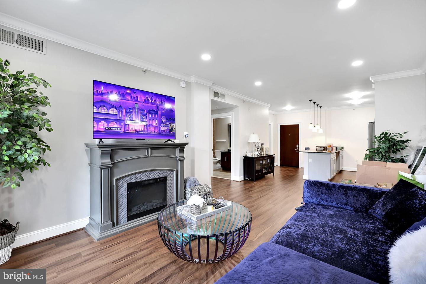 6301 Edsall Rd #104