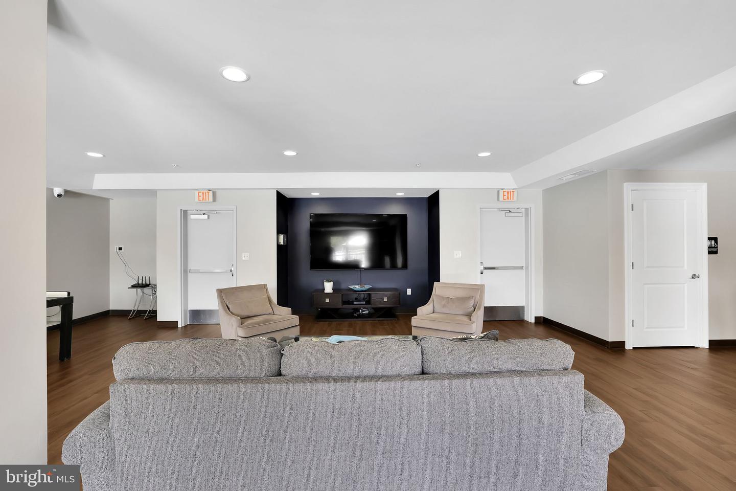 6301 Edsall Rd #104