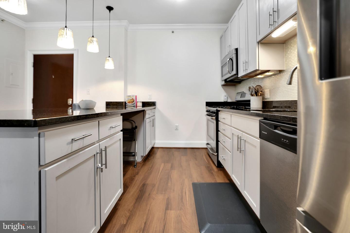 6301 Edsall Rd #104