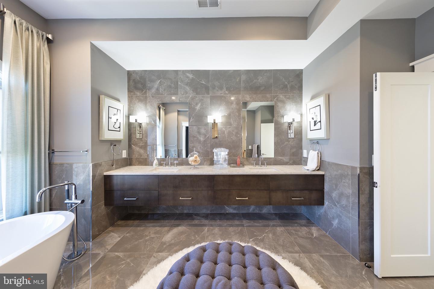 10601 Brookeville Ct