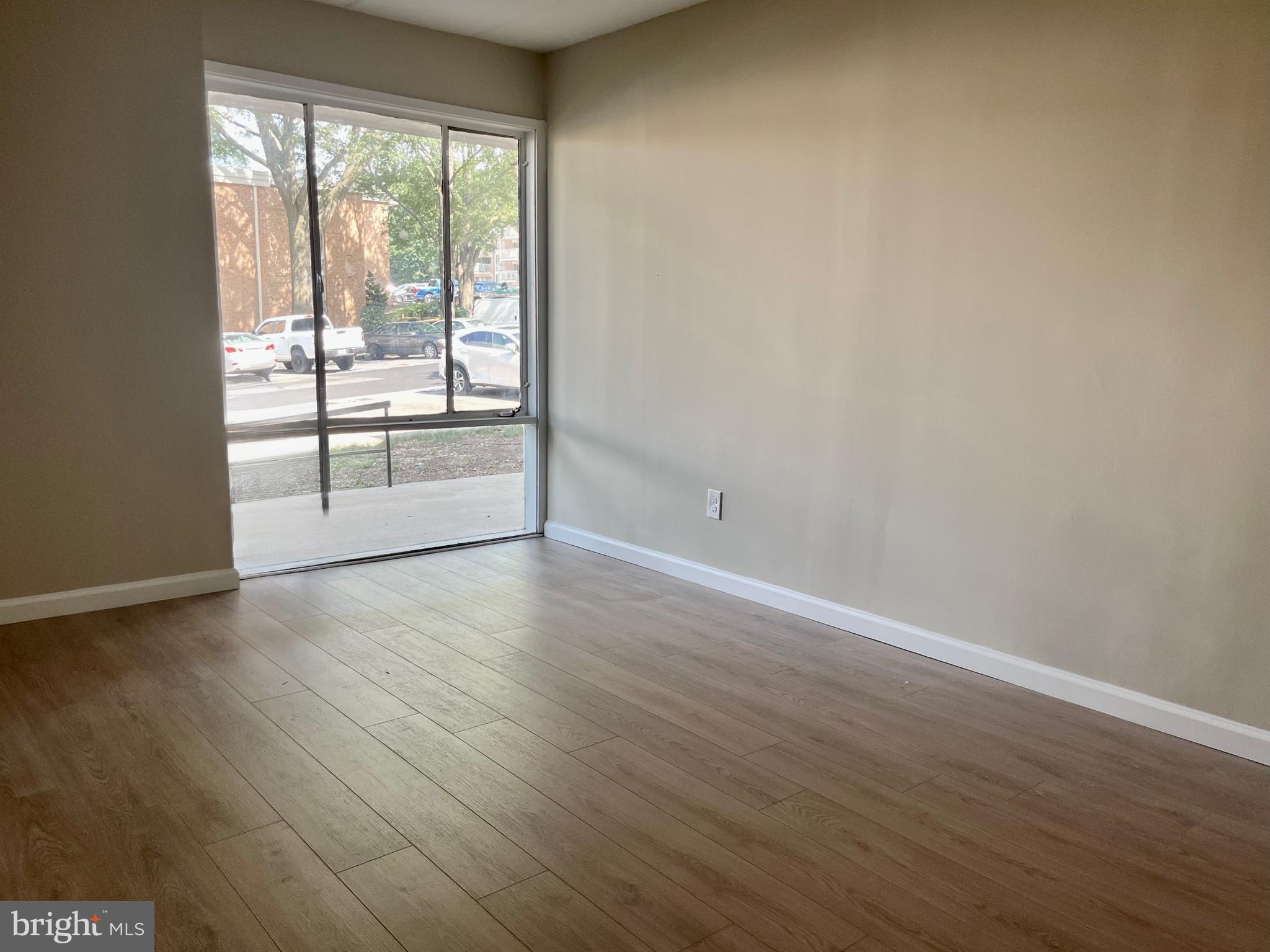 2647 Redcoat Dr #130