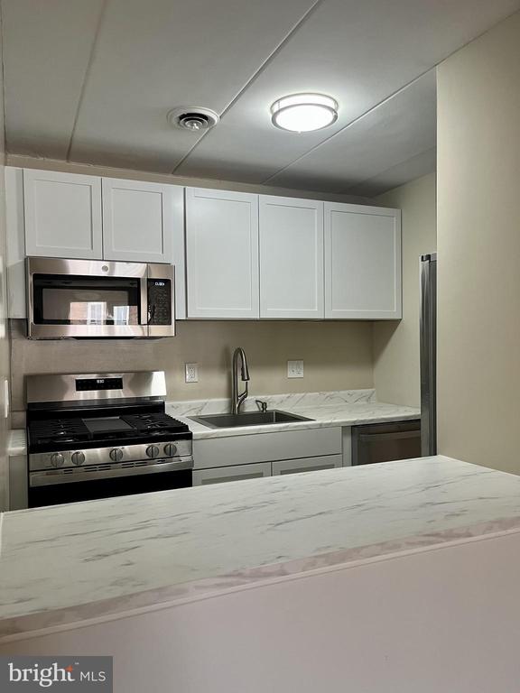 2647 Redcoat Dr #130