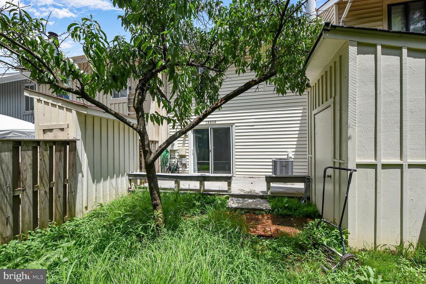 13305 APGAR PL