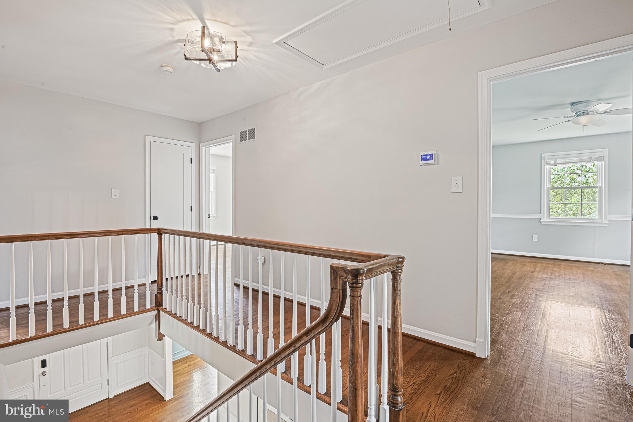 9810 Spring Ridge Ln