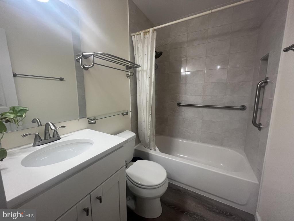 1678 WESTWIND WAY #143