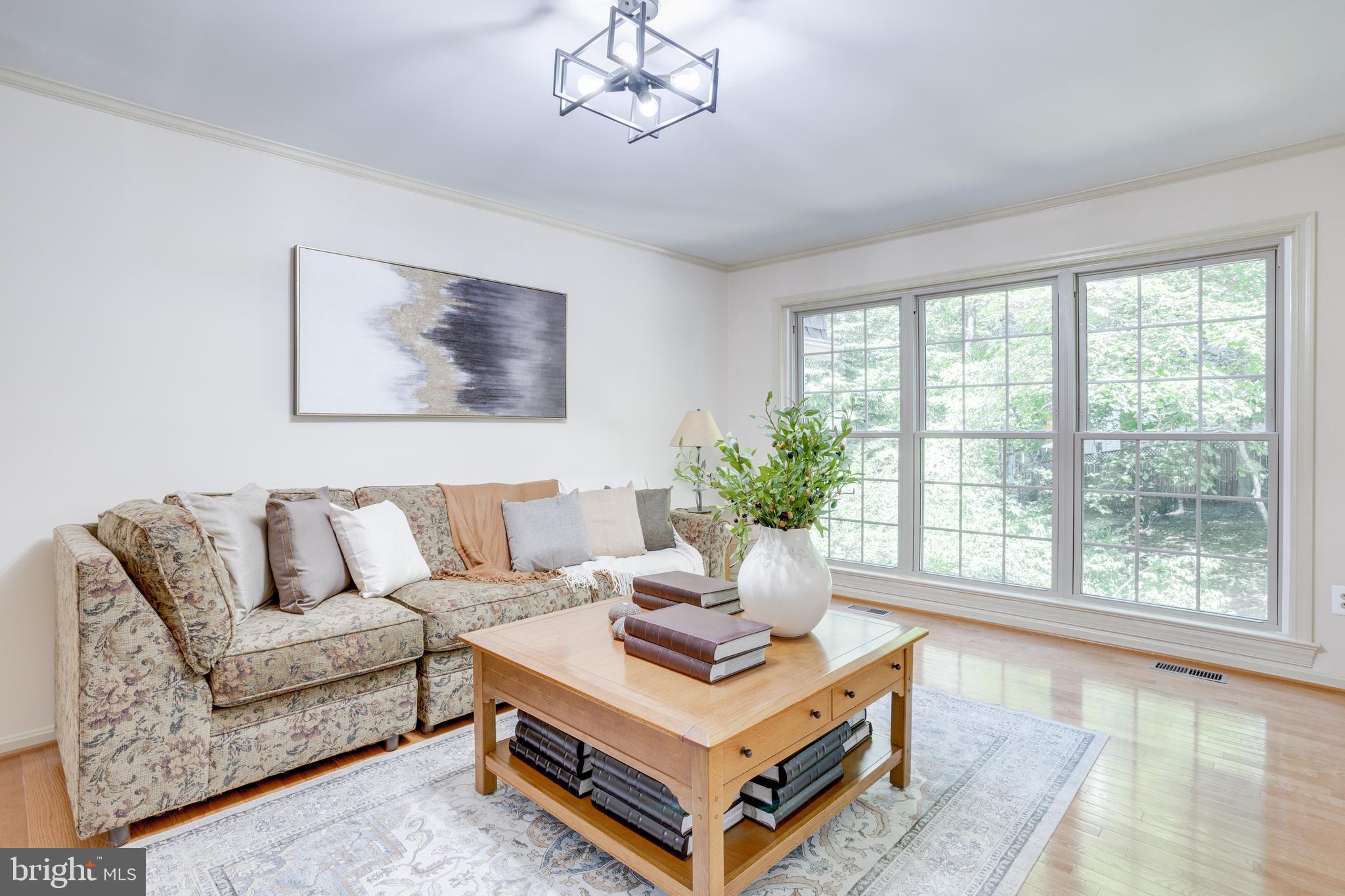 4819 BENTONBROOK DRIVE