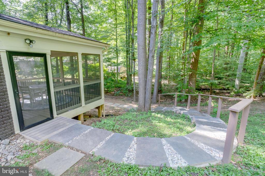 4819 BENTONBROOK DRIVE