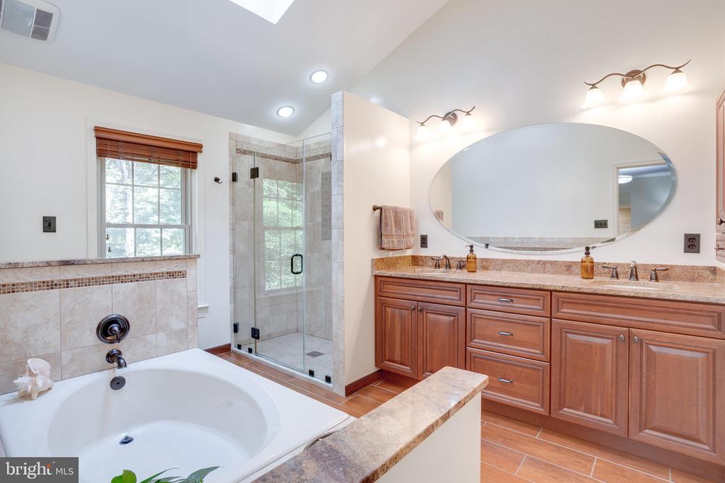 4819 BENTONBROOK DRIVE