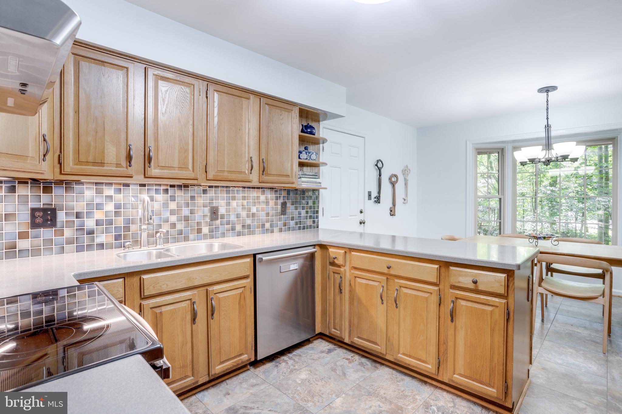 4819 BENTONBROOK DRIVE