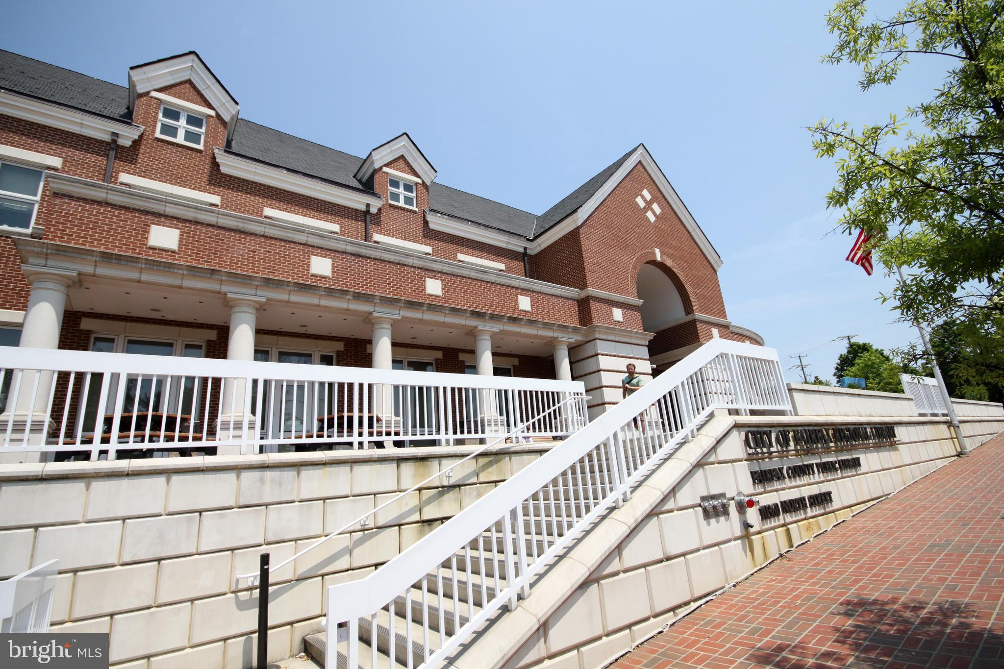 4819 BENTONBROOK DRIVE